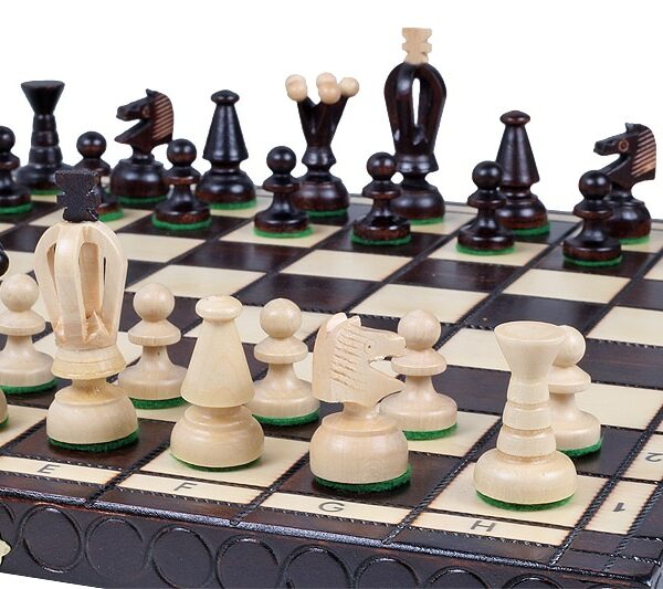 Ensemble de Jeu d'Échecs en Bois Pliable – Pratique et Élégant