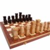 Jeu d'Échecs en Bois de Tilleul avec Échiquier Pliant Incrusté en Acajou et Sycomore