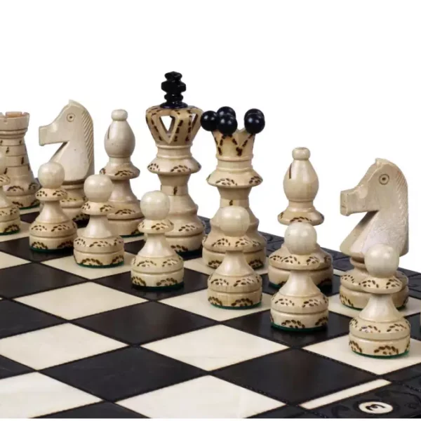 Jeu d’Échecs Ambassadeur en Bois – Élégance et Durabilité