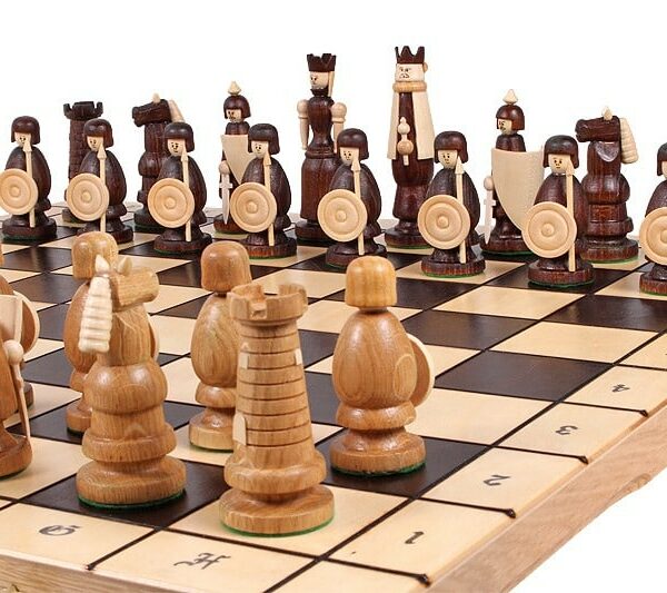 Jeu d'Échecs en Bois de Chêne, Sycomore et Cerisier – Échiquier Pliant