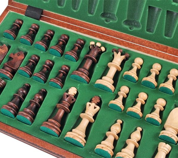 Jeu d’Échecs en Bois Orné – Pièces Lestées et Échiquier Pliable avec Rangement