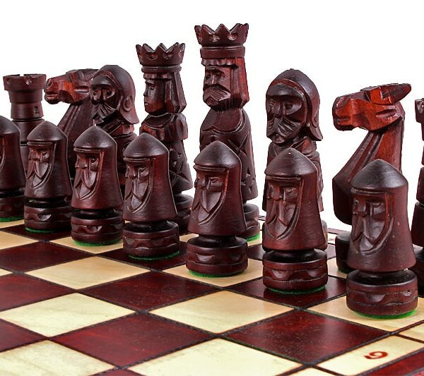 Jeu d'Échecs en Bois de Tilleul avec Échiquier Pliant 50 cm et Pièces Lestées