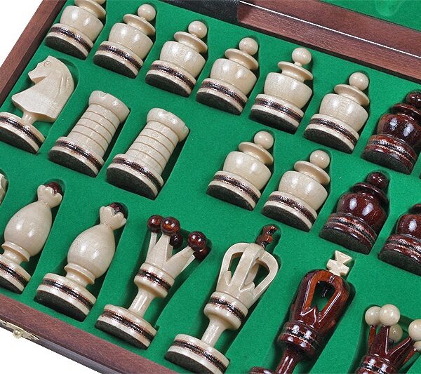 Jeu d'Échecs en Bois de Sycomore Incrusté de Laiton avec Échiquier Pliant