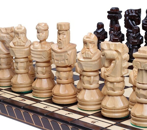 Jeu d'Échecs Décoratif en Bois de Tilleul avec Échiquier Pliant 60 cm