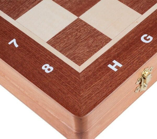 Jeu d'Échecs Indien en Bois de Charme avec Échiquier Pliant en Acajou et Sycomore