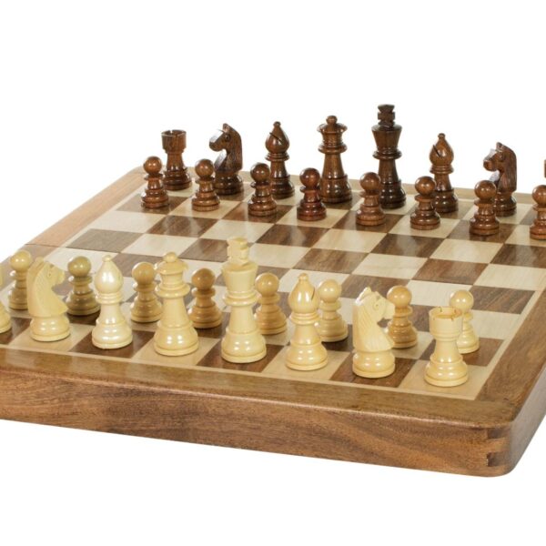 Jeu d’Echecs de Voyage en Bois Magnétique Compact et Elégant - 30x30 cm