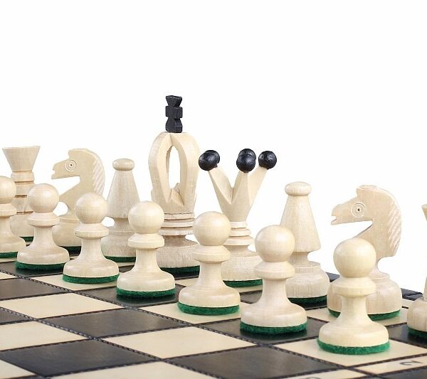 Jeu d’Échecs Pliable en Bois – Compact, Élégant et Pratique avec Rangement Intégré